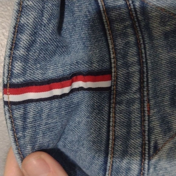 TOMMY Hilfiger blue jean jacket - Picture 6 of 11